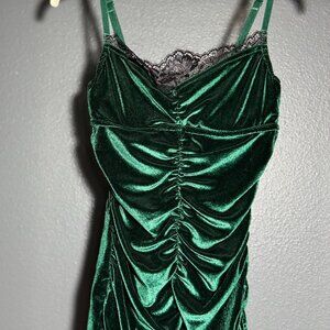 Dreamgirl Emerald Green Velvet & Black Lace Lingerie - Size Small - NWOT's